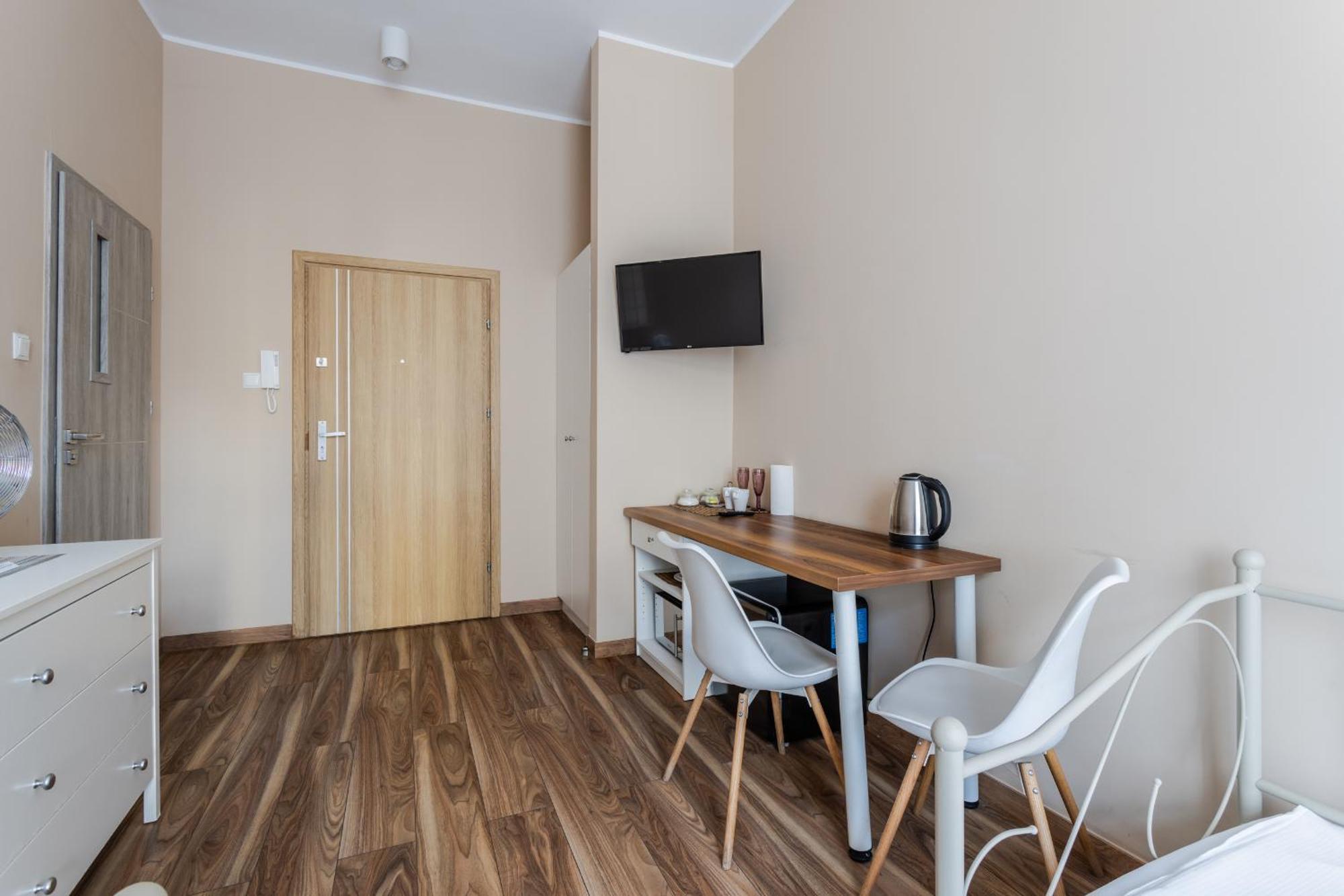 Functional And Comfortable Very Berry Studios In Poznan By Noclegi Renters エクステリア 写真
