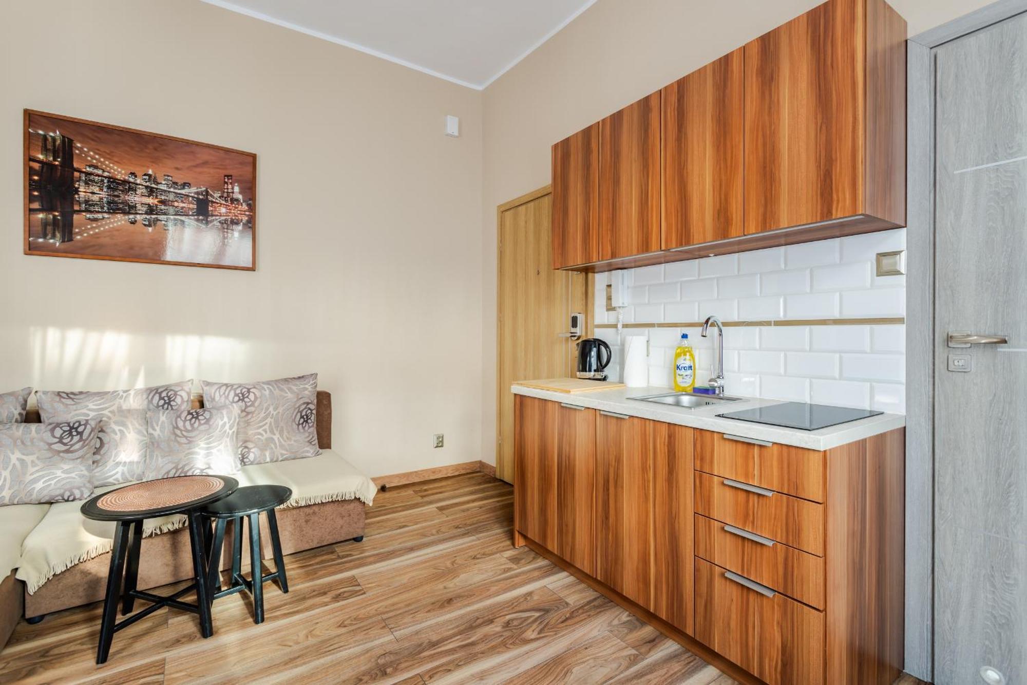 Functional And Comfortable Very Berry Studios In Poznan By Noclegi Renters エクステリア 写真