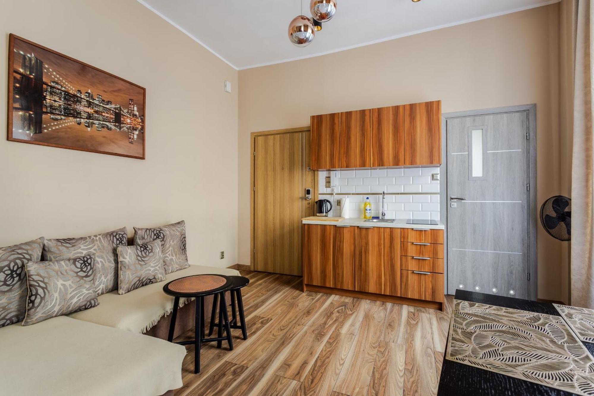 Functional And Comfortable Very Berry Studios In Poznan By Noclegi Renters エクステリア 写真
